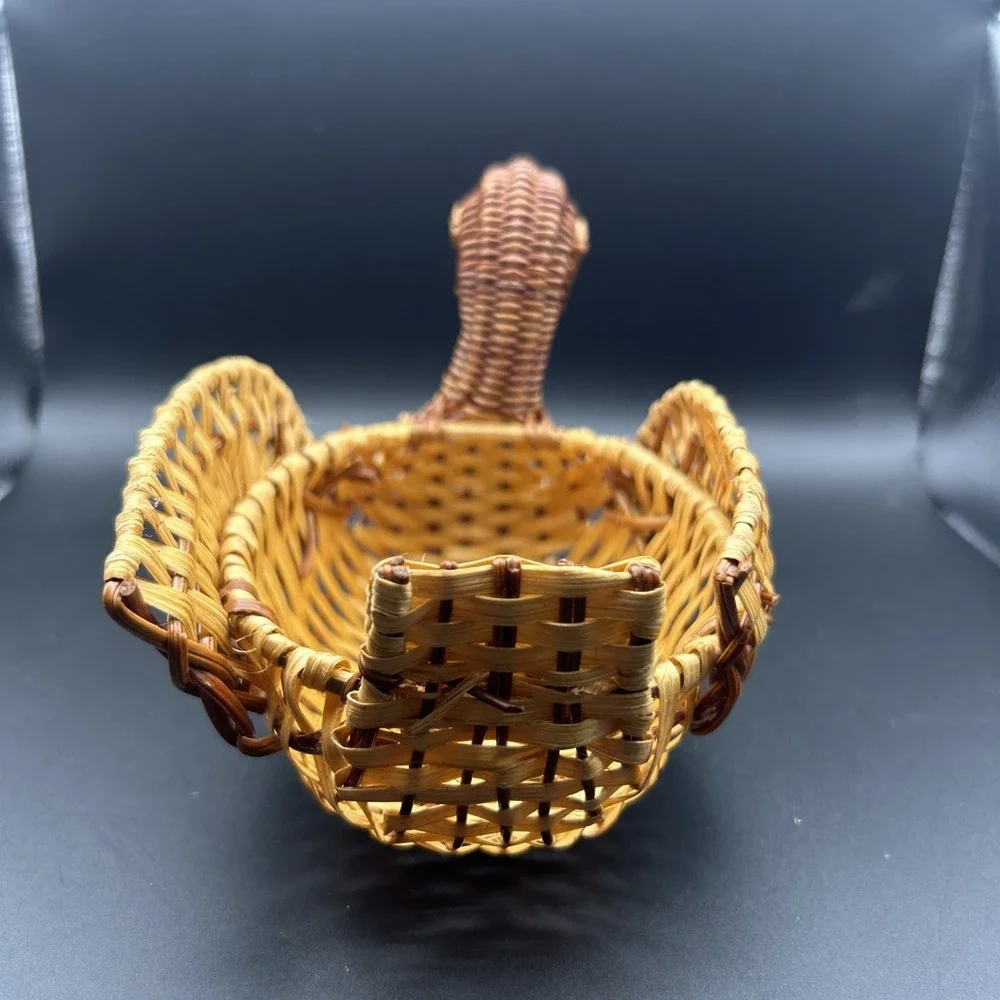 VTG Wooden Duck Rattan Basket MCM Decor Woven Trinket Box Rustic Farmhouse 6